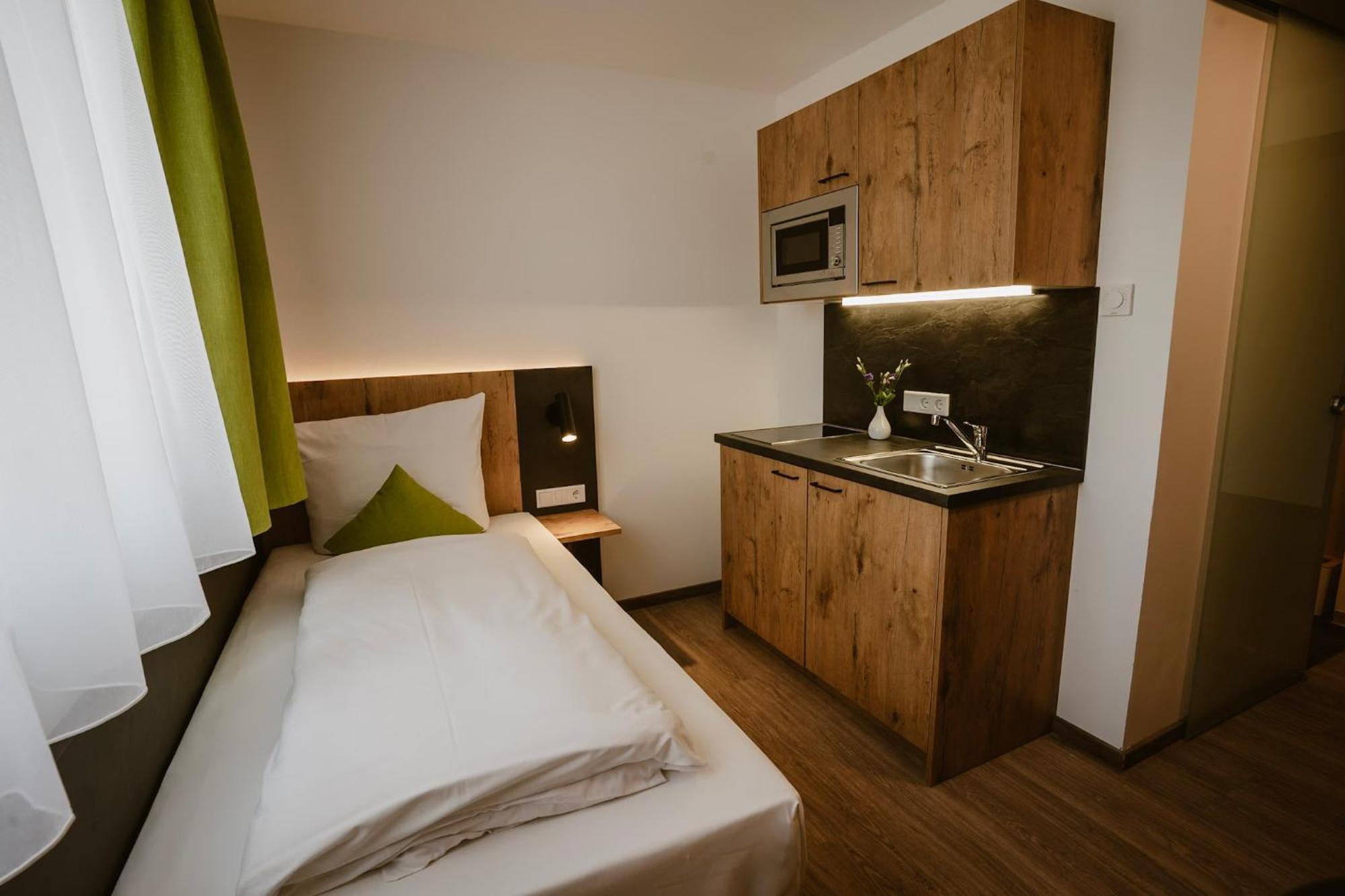 Motel Sleep Inn Toging am Inn Exteriér fotografie